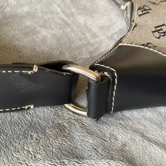 Dooney & Bourke Purse (Clean Up Project) (Bin 4) - Picture 7 of 7